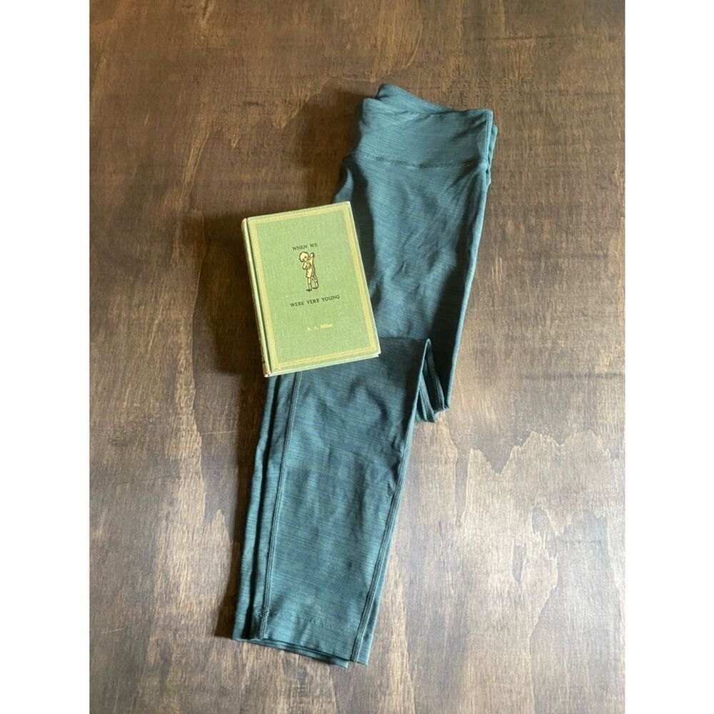 Outdoor Voices Green Stretch Performance Leggings